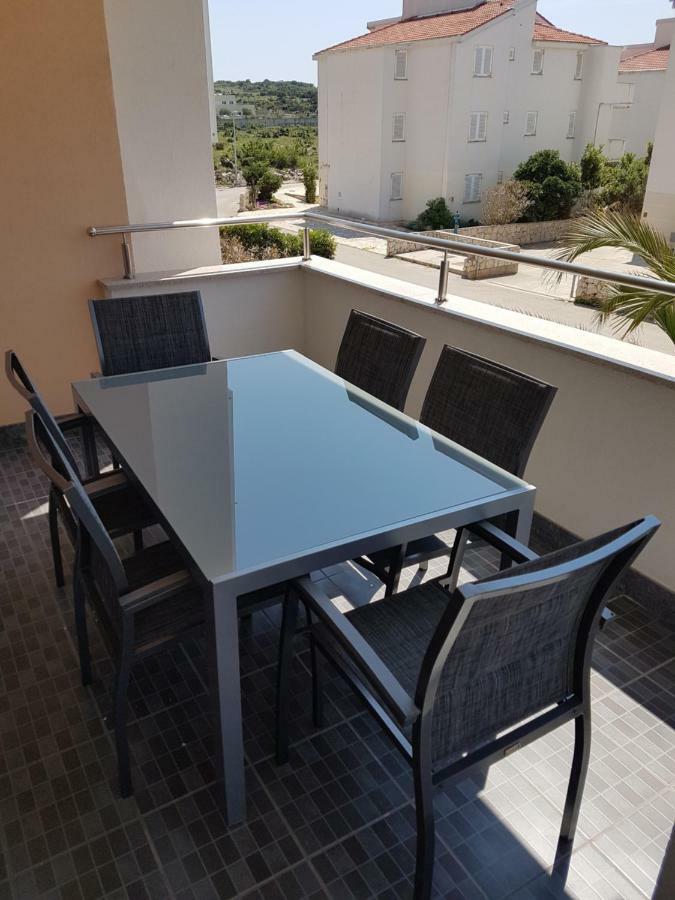 Apartment Novalja 4+2 Dış mekan fotoğraf